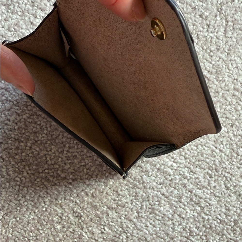 Coach Tan and Cream Logo Small Card Holder Wallet - Picture 7 of 8